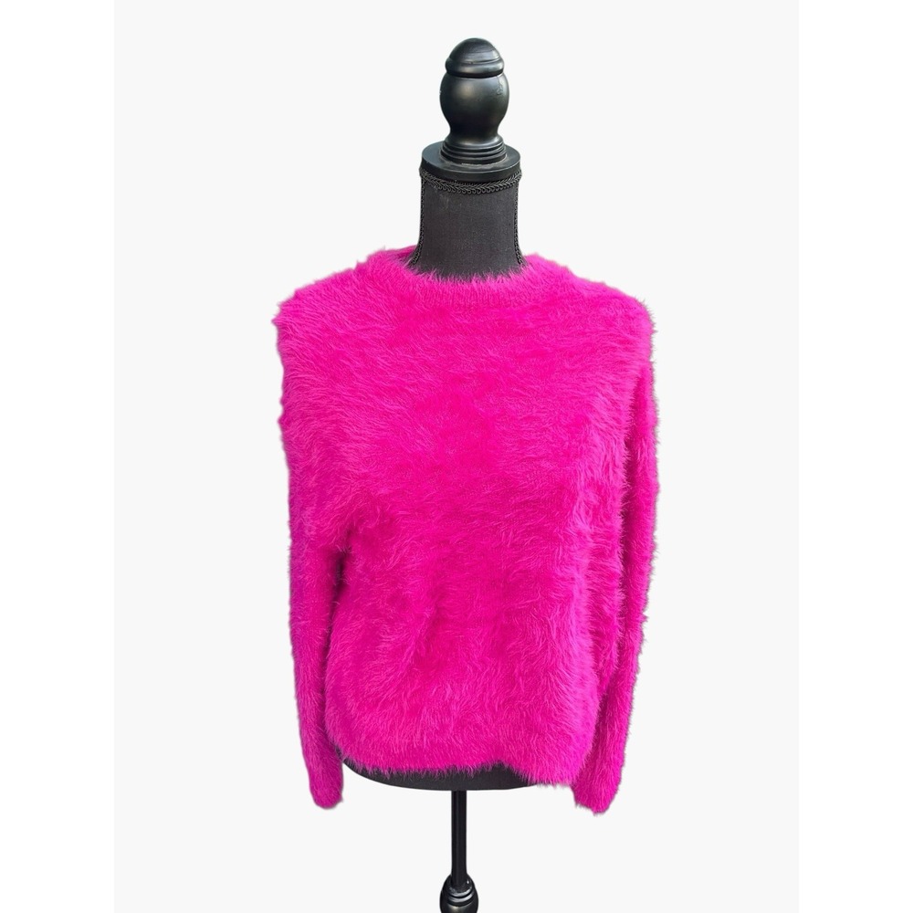 Velvet by Graham & Spencer NWT Pink Fluffy Eyelash Knit Sweater Size S